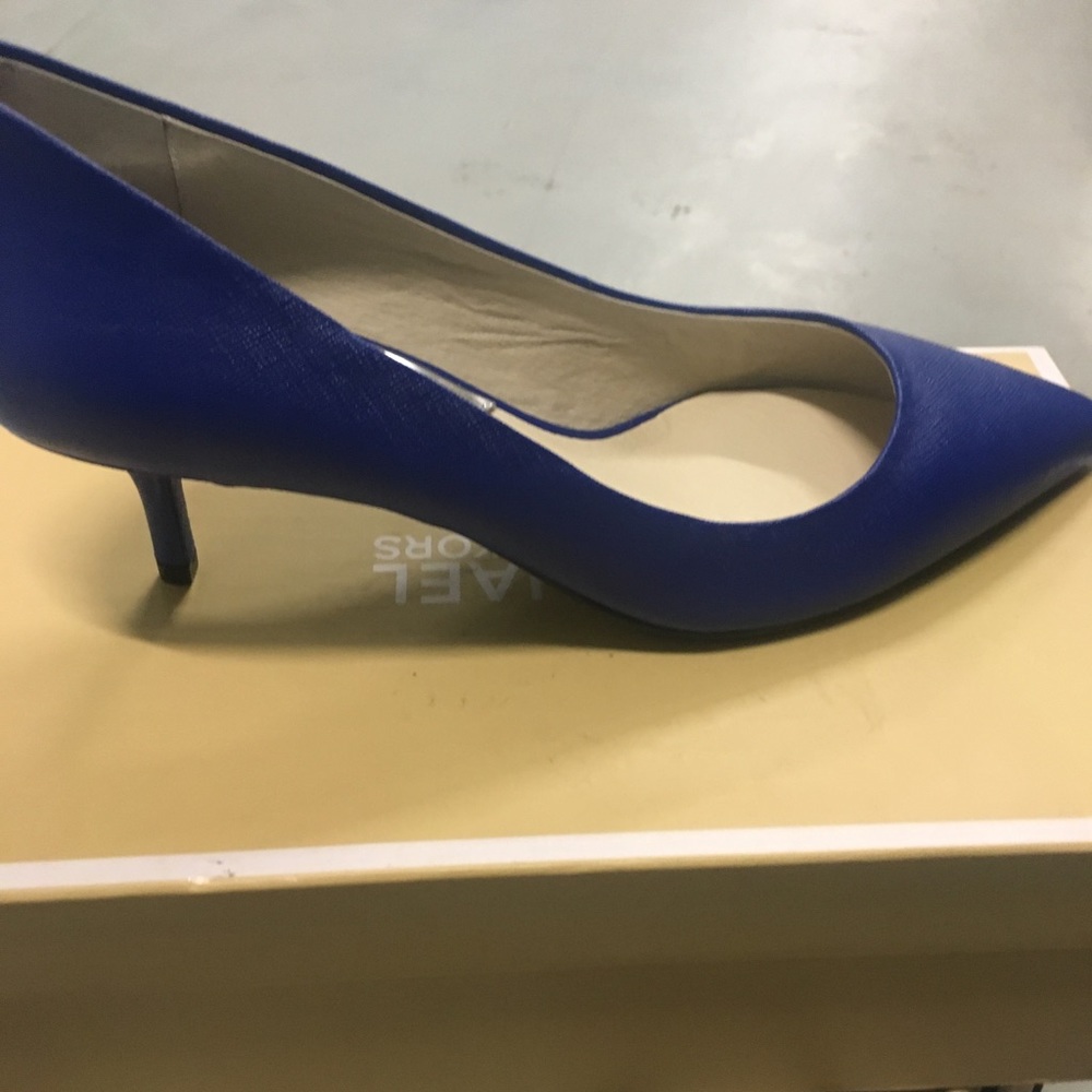 Michael Kors shoe